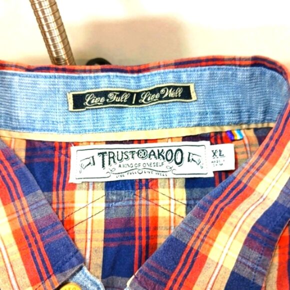 Akoo Brand Men's Short-Sleeved Button-Down Shirt Plaid Pattern XL Streetwear.... - Picture 3 of 14